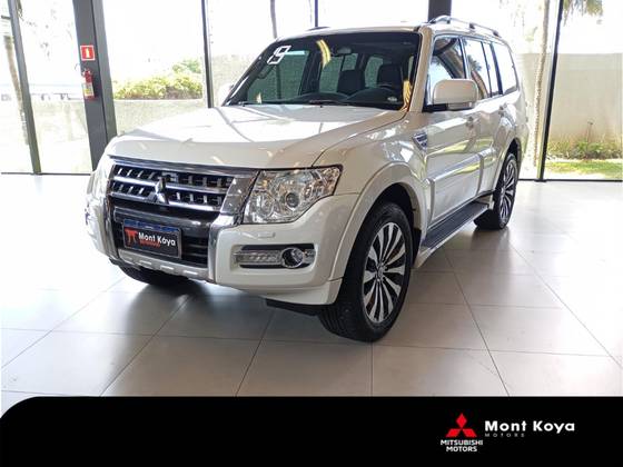 MITSUBISHI PAJERO FULL 3.2 HPE 4X4 16V TURBO INTERCOOLER DIESEL 4P AUTOMÁTICO